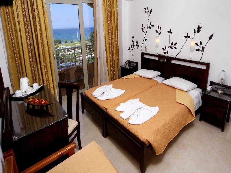Niriides Beach Hotel Psalidi  Esterno foto